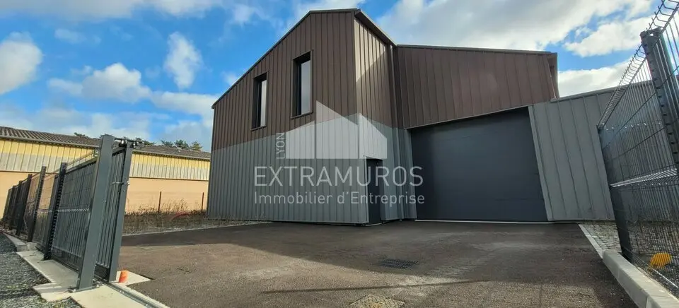Local d'activité neuf à vendre 226 m² - Gleizé