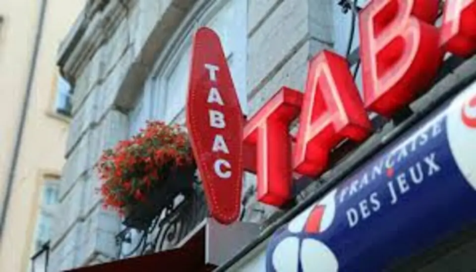 Fonds de commerce à vendre - Cafés et bars - Bordeaux (33200) - 220 000 €