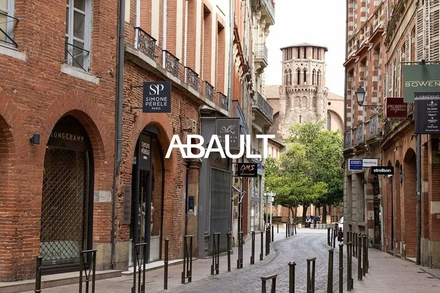 A LOUER LOCAL COMMERCIAL 56 m² ALLEES JEAN JAURES