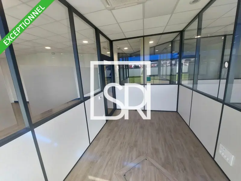 A louer Bureaux 108.3m² Cournon-d'Auvergne