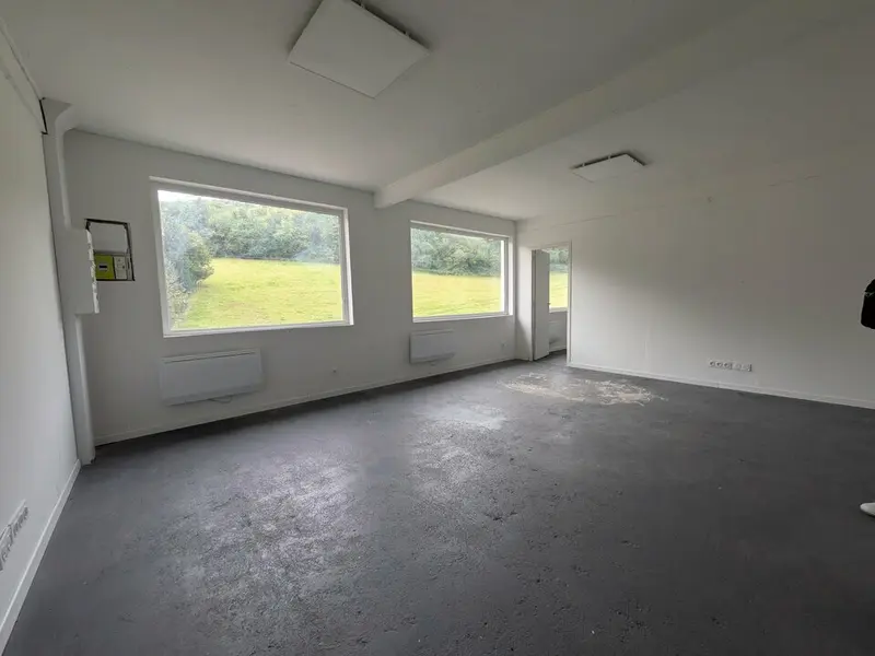 DARNETAL - BUREAUX DE 170m² en R+1