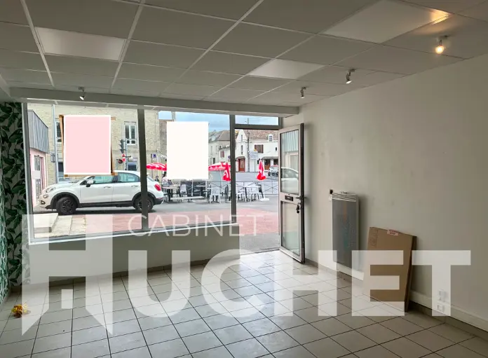 LOCAL COMMERCIAL de 50 m 2 situé à COURSEULLES SUR MER