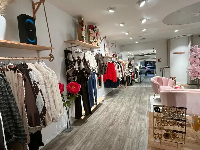 A louer Local commercial  127m² Vannes