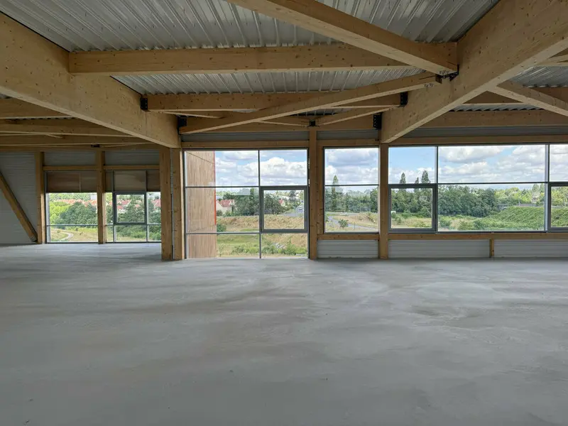 A louer Bureaux 438m² Chennevières-lès-Louvres