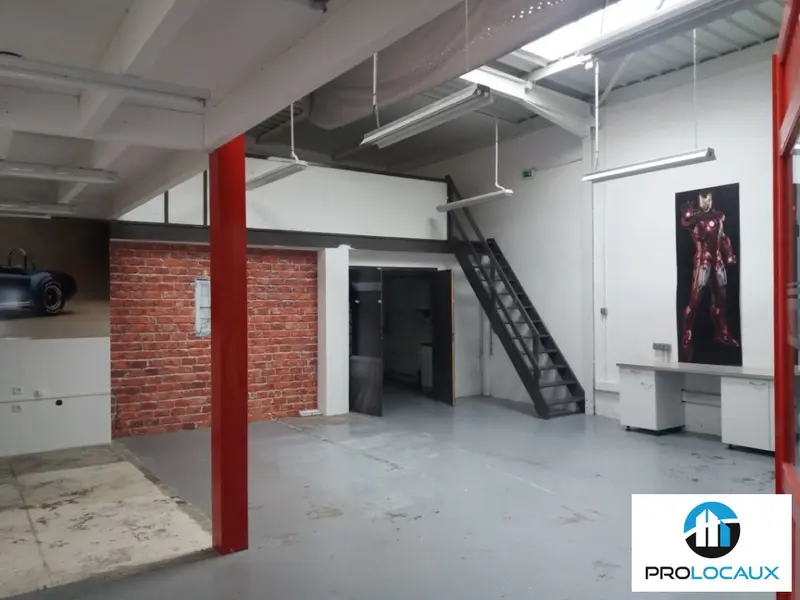A louer Locaux d'activité 200m² Gières