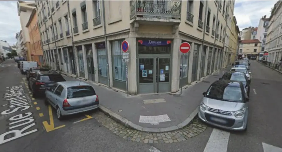 A louer Local commercial  36.25m² Lyon 07