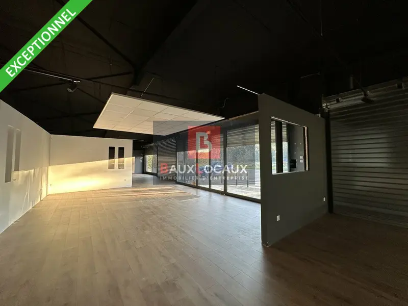 A louer Local commercial  1200m² Avignon
