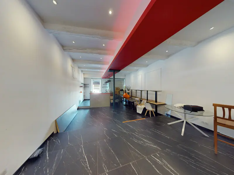 A louer Local commercial  85m² Nice