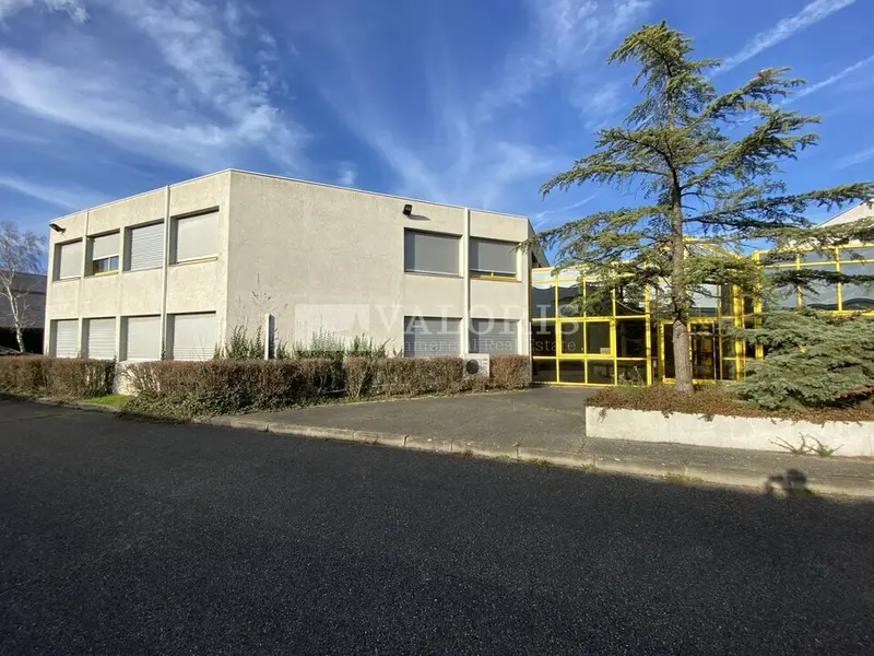 A louer Locaux d'activité 1420m² Miribel