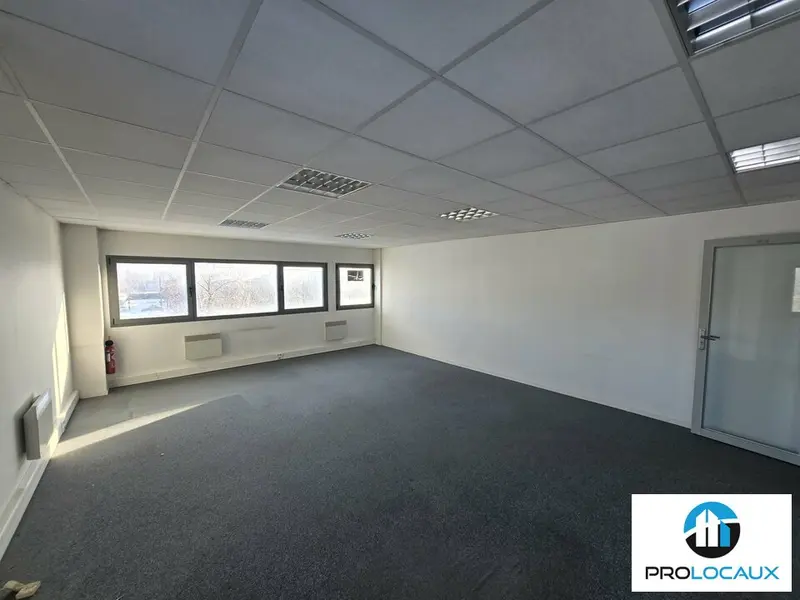 A louer Bureaux 64m² Amiens