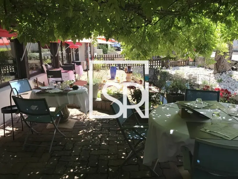 Fonds de commerce à vendre - Restauration - Vichy (03200) - 120 000 €