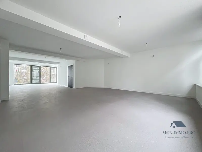 Plateau de bureau 100 m²