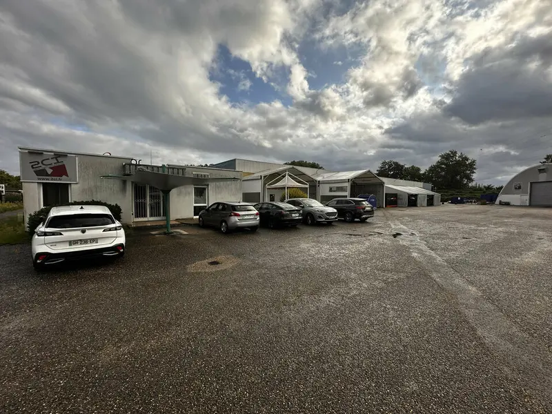 LOCAUX INDEPENDANTS EN PLEINE PROPRIETE - A VENDRE DUPPIGHEIM