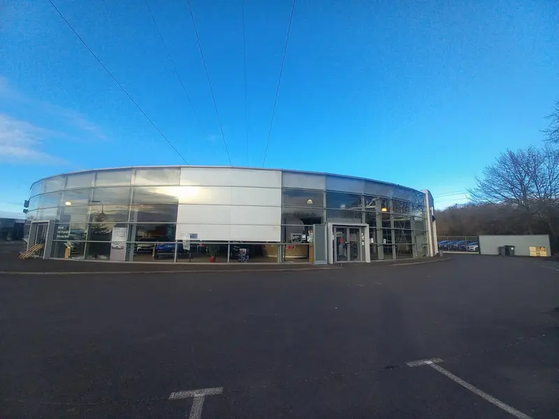 EMPLACEMENT EXCEPTIONNEL.