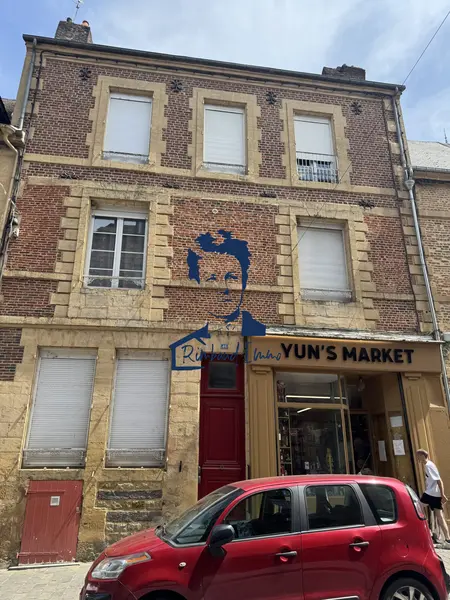 A vendre 240m² Les Ayvelles