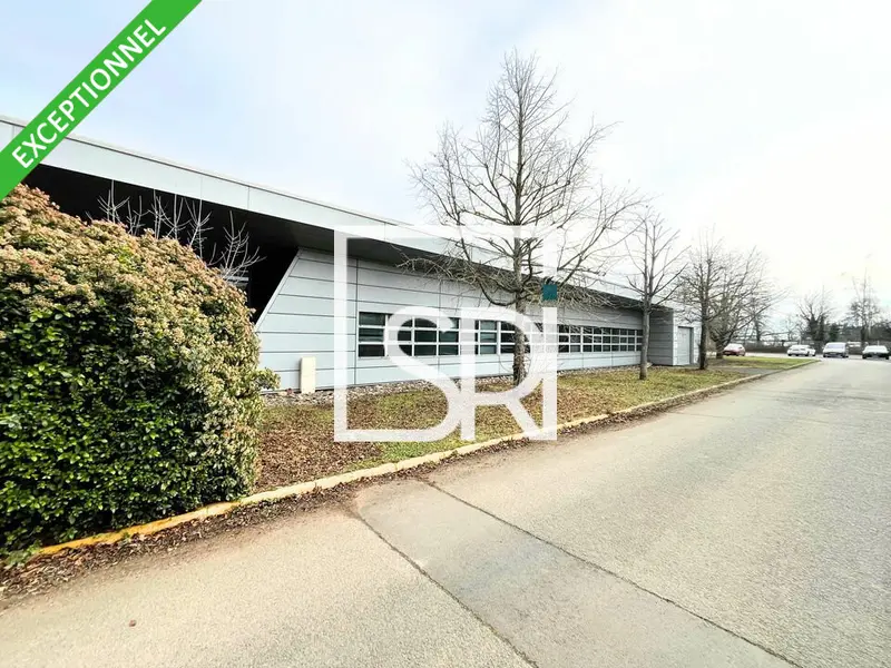 Bureau à vendre - Issoire (63500) - 750 m²