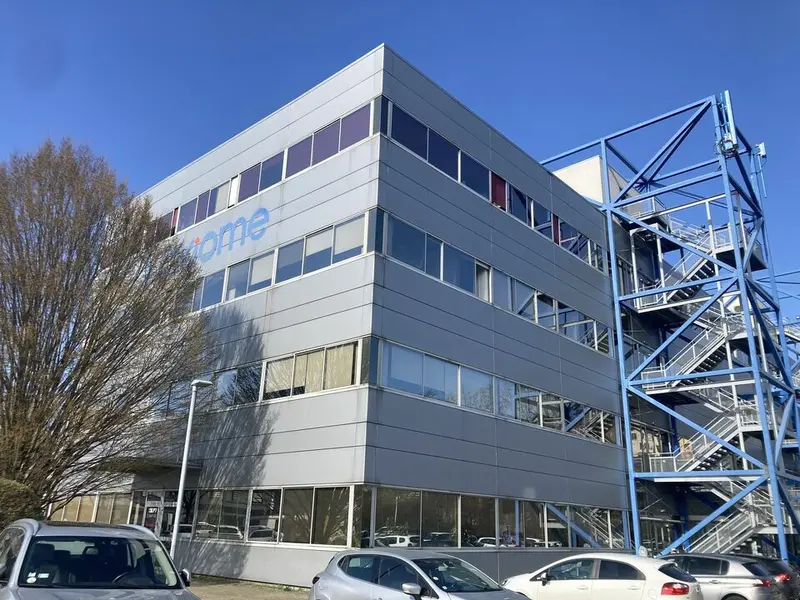 Bureau à vendre - Barberaz (73000) - 164 m²