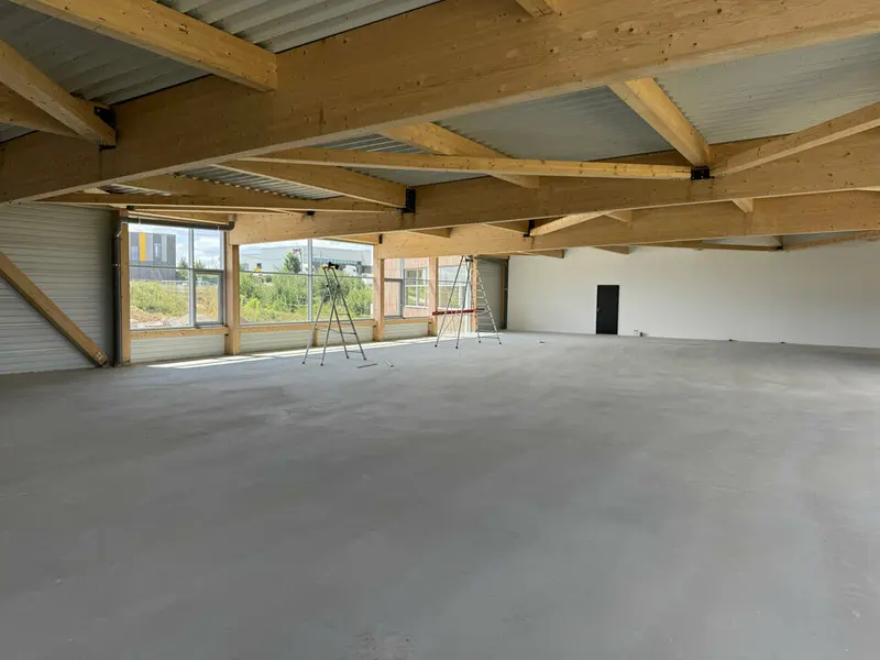 Bureau à louer - Chennevières-Lès-Louvres (95380) - 438 m² - 5 328 €/mois