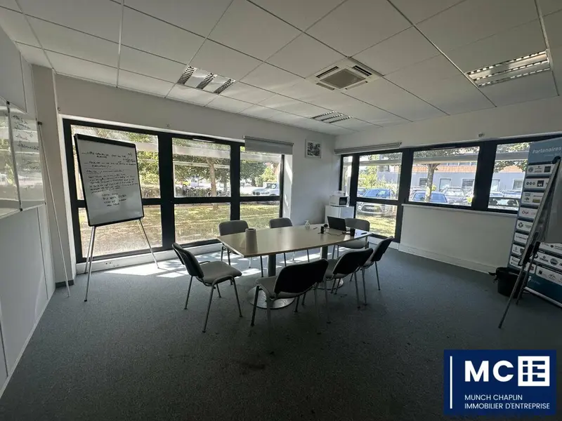 Bureau à louer - Schiltigheim (67300) - 426 m² - 5 147 €/mois