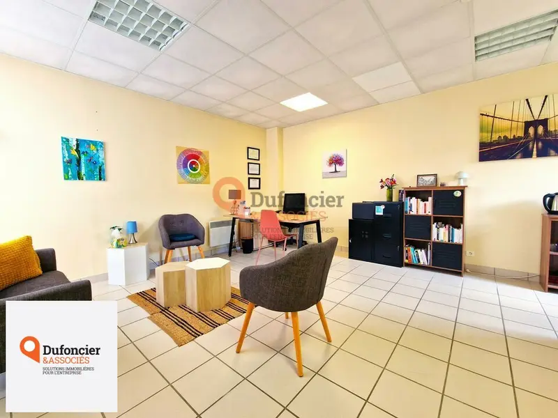 A louer Bureaux 37m² Saint-Benoît