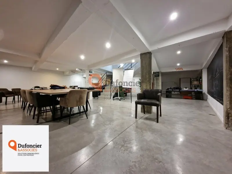 Bureau à louer - Poitiers (86000) - 260 m² - 2 800 €/mois