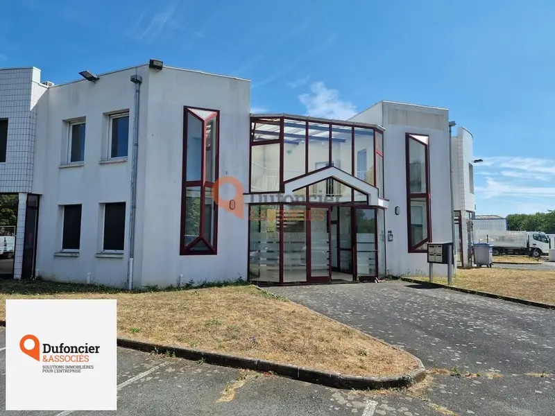 A louer Bureaux 125m² Poitiers