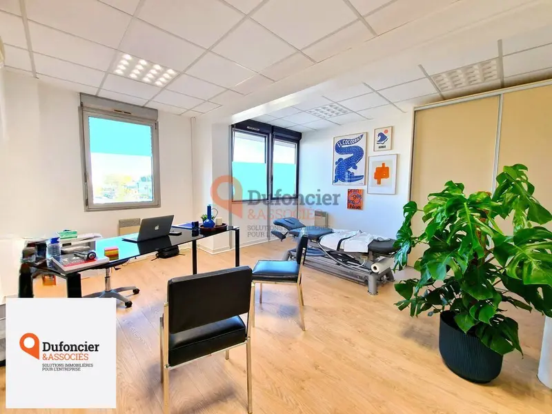 A louer Bureaux 21m² Saint-Benoît