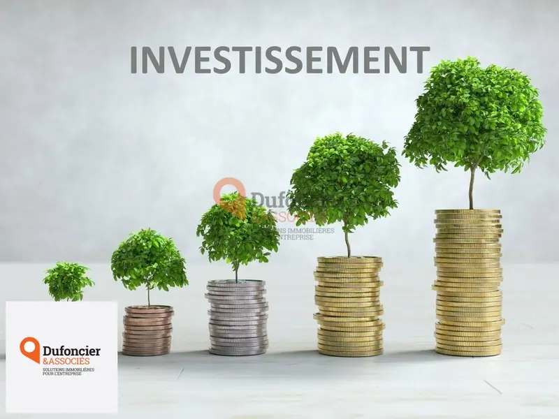 A vendre Bureaux 833m² Saint-Benoît