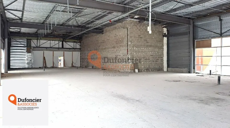 Local Commercial à louer - Antran (86100) - 652 m² - 10 866 €/mois