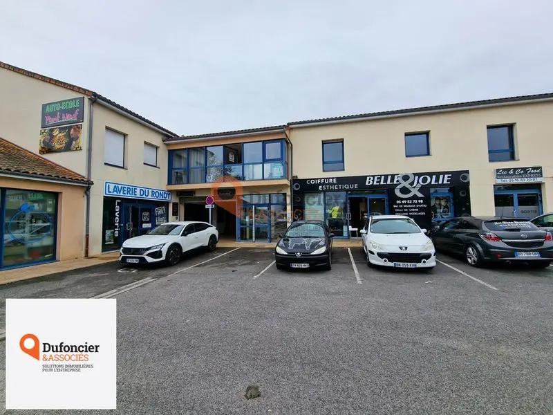 Bureau à vendre - Poitiers (86000) - 139 m²