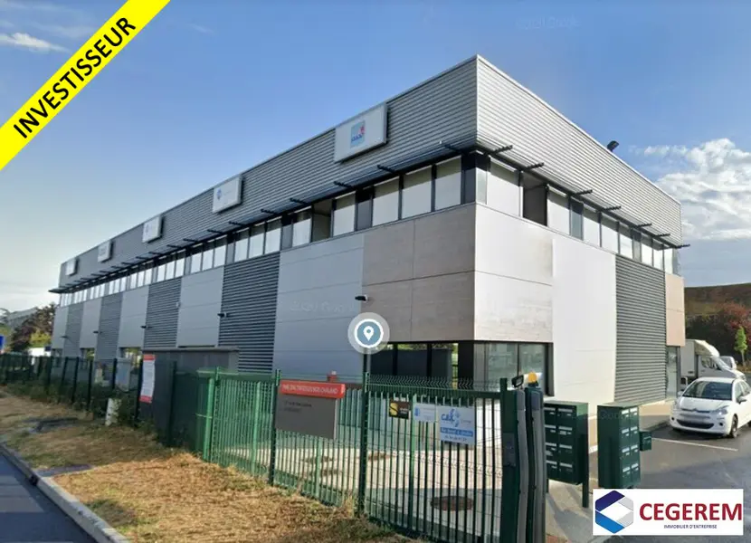 Entrepôt / Activité à vendre - Lisses (91090) - 261 m²