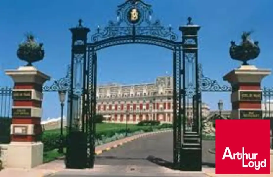 BIARRITZ, local en location pure 