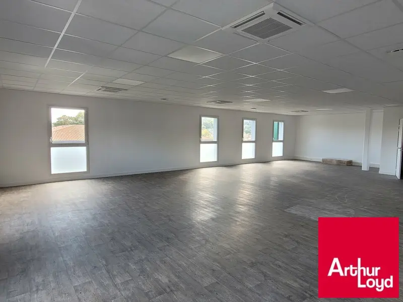A louer Bureaux 114m² Saint-Jean-de-Luz