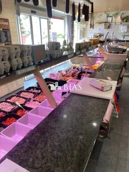 Fonds de commerce à vendre - Vente alimentaire - Chambly (60230) - 461 800 €