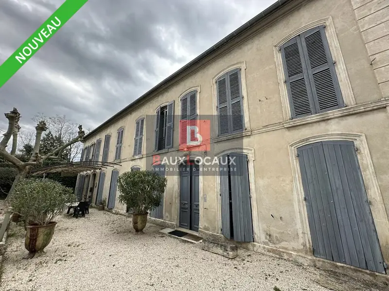 A LOUER SITE D EXCEPTION SUR AVIGNON - BUREAUX DE 170 M² ENVIRON R+1