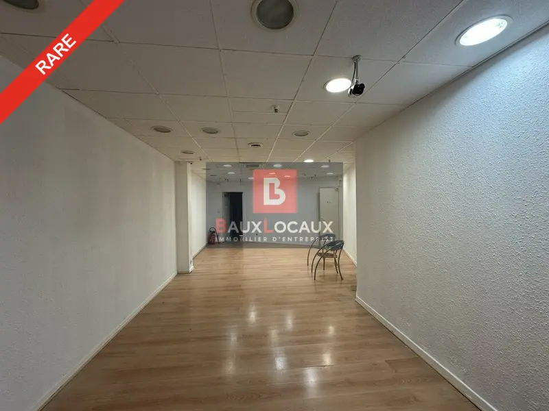 Local Commercial à louer - Bollène (84500) - 102 m² - 2 500 €/mois