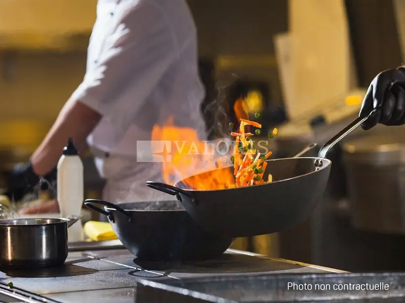 Local Commercial à louer - Mâcon (71000) - 285 m² - 3 500 €/mois