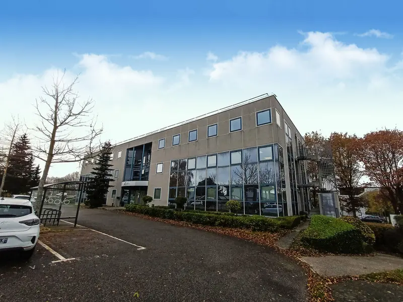 Bureau à vendre - Hérouville-Saint-Clair (14200) - 1687 m²