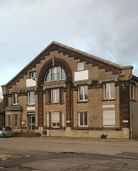 Entrepôt / Activité à louer - Le Havre (76600) - 2571 m² - 11 666 €/mois