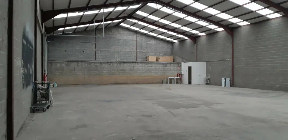 Entrepôt / Activité à louer - Livry-Sur-Seine (77000) - 400 m² - 2 666 €/mois