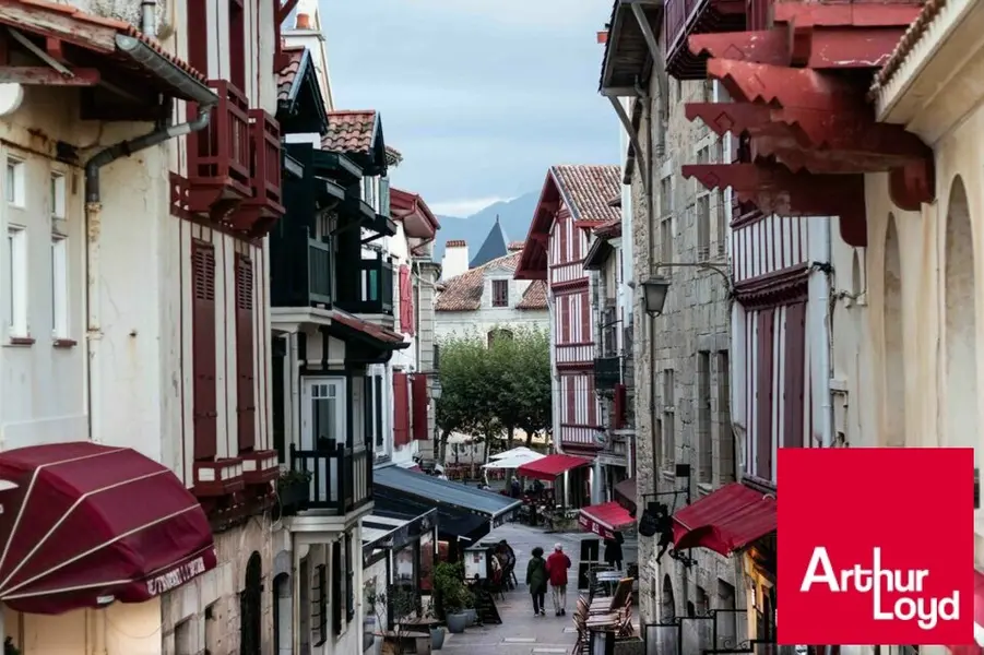 Local Commercial à vendre - Saint-Jean-De-Luz (64500) - 80 m² - 0 €