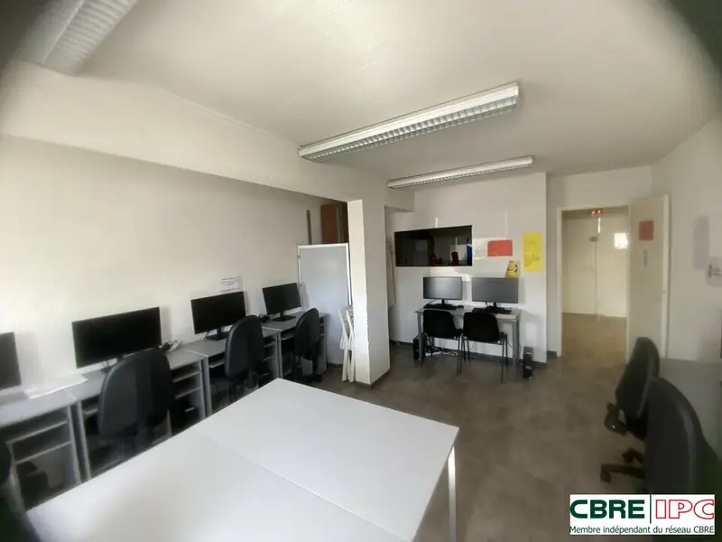 Bureau à louer - Dax (40100) - 151 m² - 2 055 €/mois