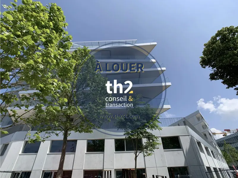 Bureau à louer - Caen (14000) - 215 m² - 4 031 €/mois