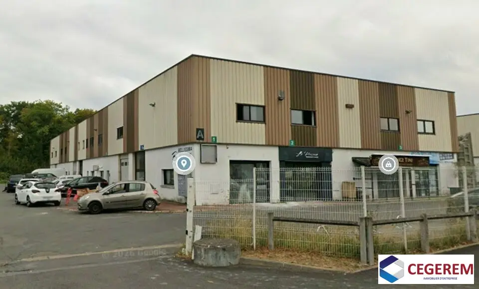 Bureau à louer - Roissy-En-Brie (77680) - 482 m² - 3 213 €/mois