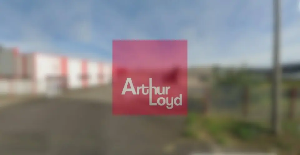 A vendre Locaux d'activité 2500m² Pont-du-Château