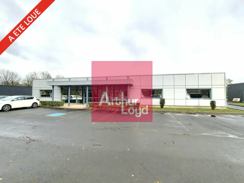 Bureau à louer - Aubière (63170) - 460 m² - 5 366 €/mois