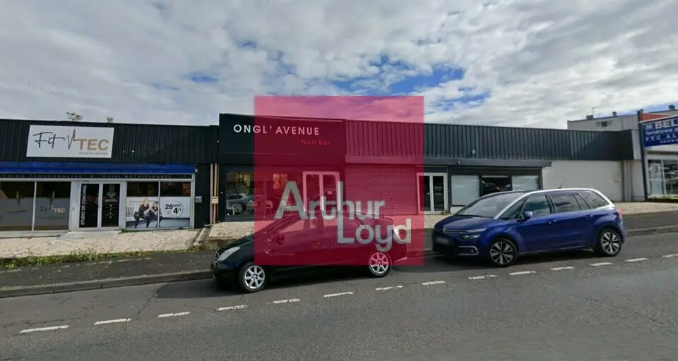 Local Commercial à louer - Clermont-Ferrand (63100) - 142 m² - 1 500 €/mois
