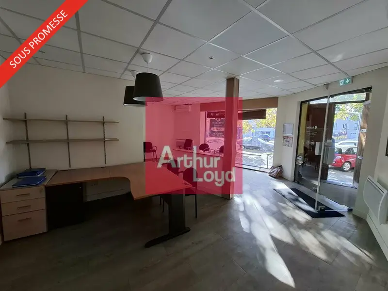 Local Commercial à vendre - Riom (63200) - 113 m²