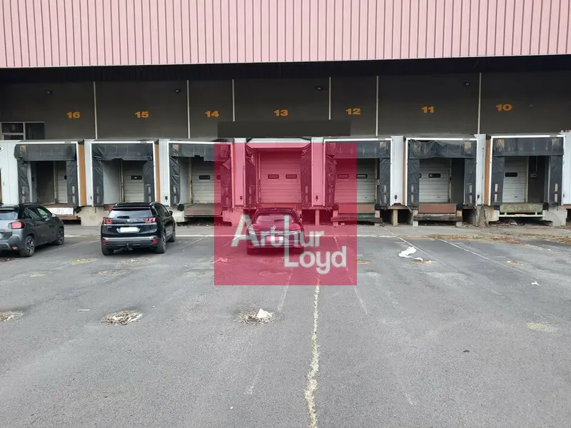 Entrepôt / Activité à louer - Cournon-D'Auvergne (63800) - 2360 m² - 14 500 €...