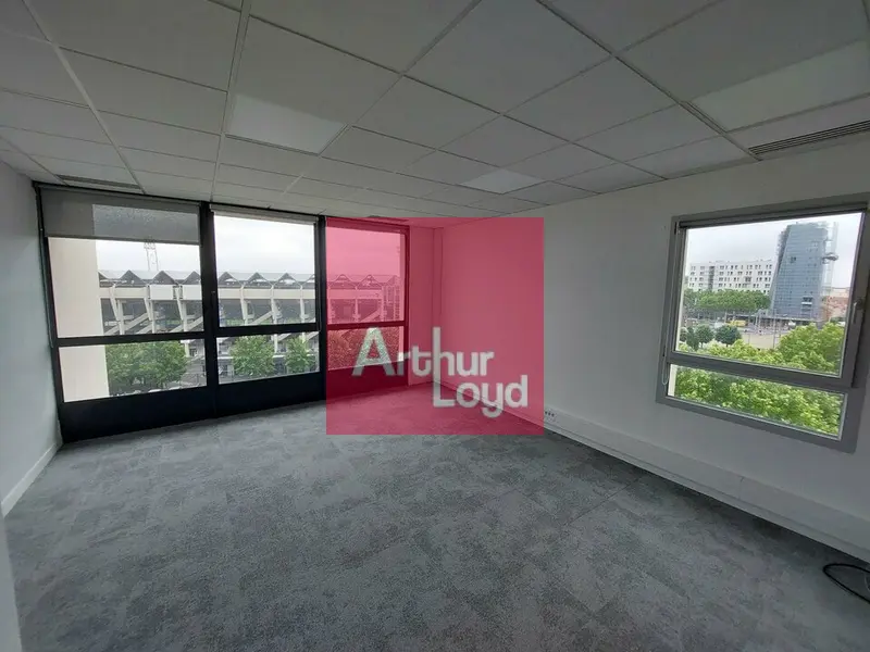 Bureau à louer - Clermont-Ferrand (63000) - 464 m² - 5 220 €/mois